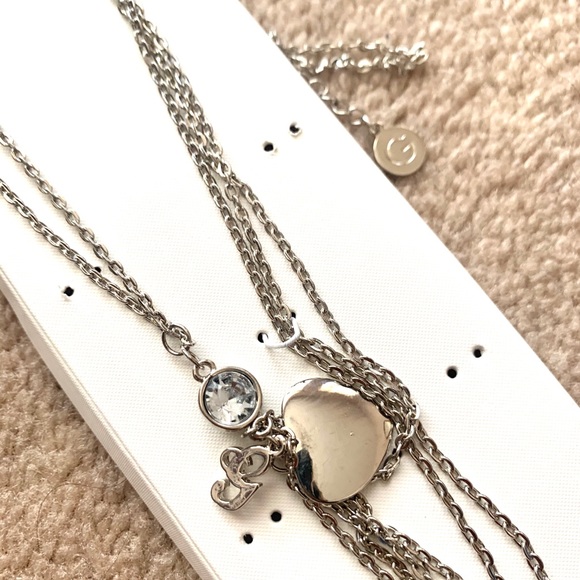 Guess Layered Necklace - Picture 2 of 3